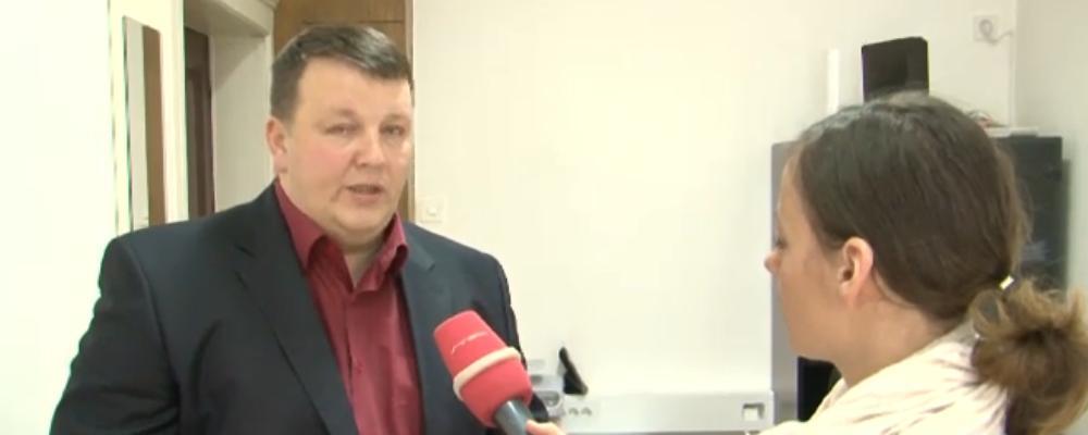 http://24ur.com/bin/tv/?media_id=60611974